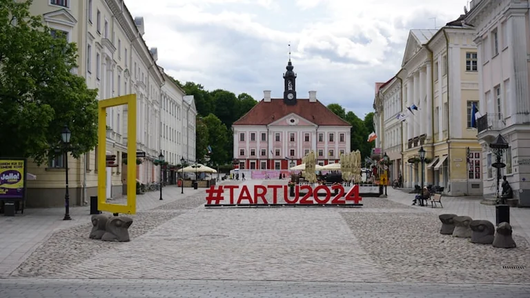Tartu mälestab juuniküüditamise ohvreid: mälestustseremoonia ja näitused